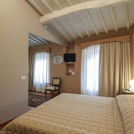 Hotel Alla Corte Degli Angeli Lucca Exterior photo